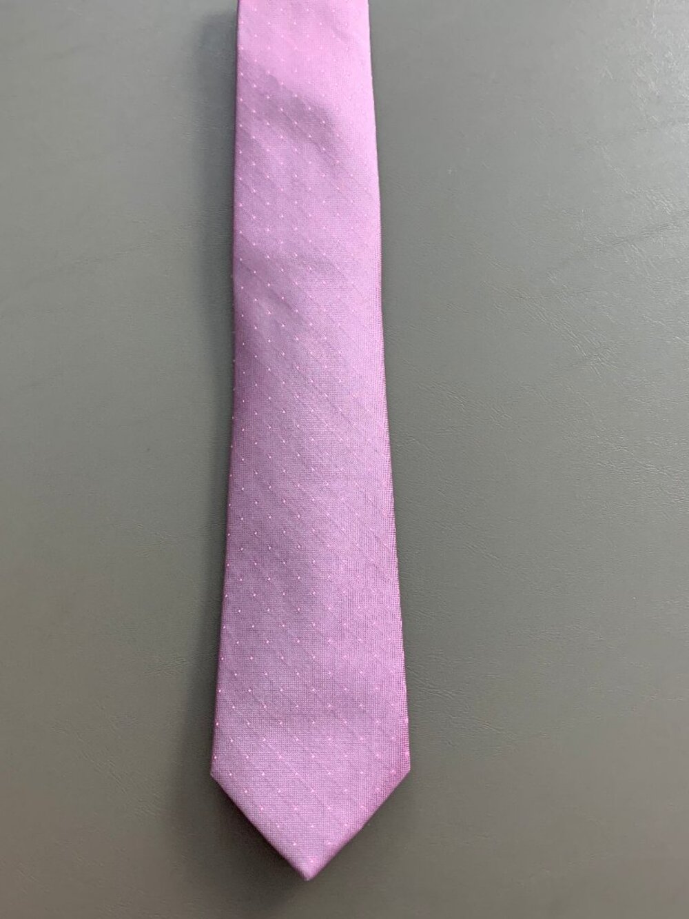 Calvin Klein Men's Pique Dot Slim 3'' Silk Neck Tie, Pink, One Size, NWT